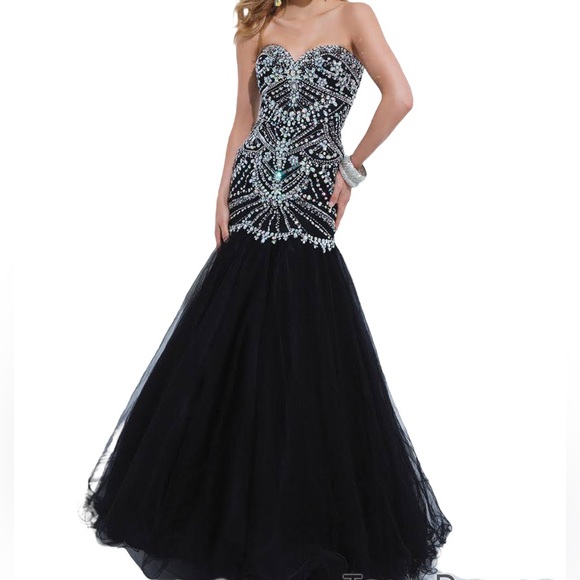Tony Bowls 114746 Paris Mermaid Dress | Black Size 10 - Picture 1 of 8